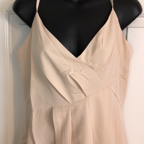 LULU'S Stunning Upgrade Beige Tulip Midi Dress Size Medium - Picture 3 of 6